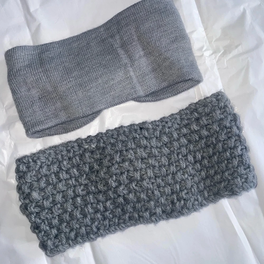 Set of two women’s ear warmers - Picture 2 of 2